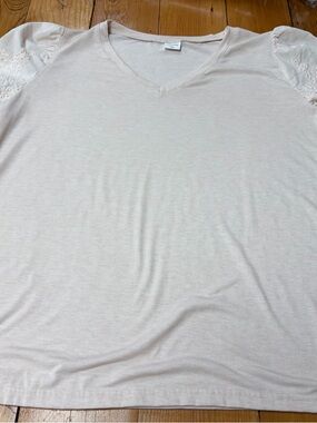 Light Beige V-Neck Short Sleeve Top with Eyelet Sleeves